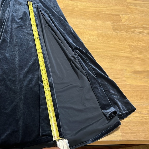 Jenny Yoo Collection A-Line Square sleeveless velvet bridesmaid Dress size 6 New - Picture 15 of 15